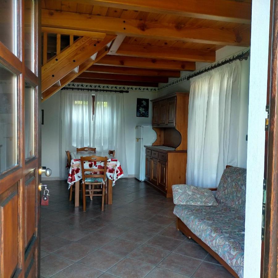La Maison Du Bon Megnadzo Doues Exterior foto